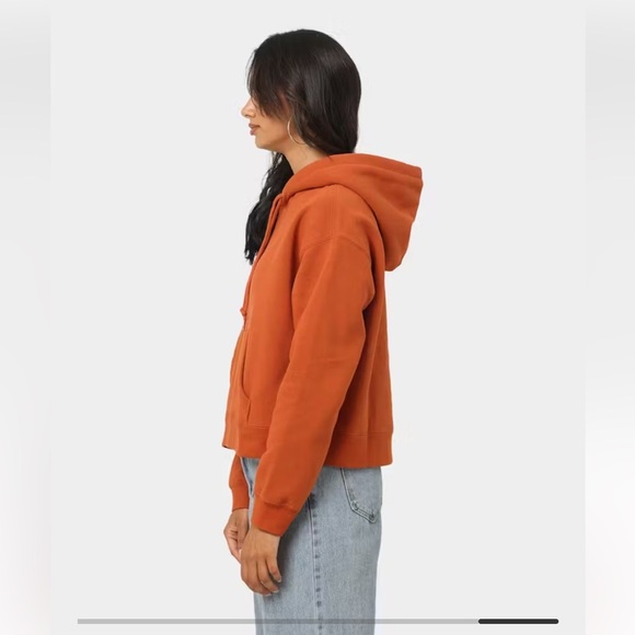 OBEY Sweater 🧡 - Picture 6 of 11